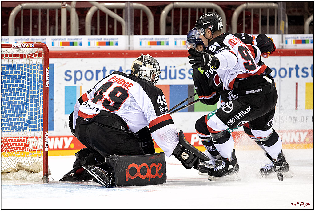 PENNY DEL; Duesseldorfer EG - Koelner Haie; Duesseldorf, 23.01.2022